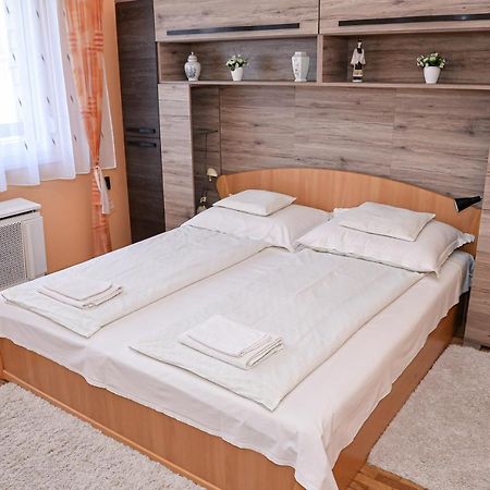 Lilla Vendégház Hajdúszoboszló Exterior foto