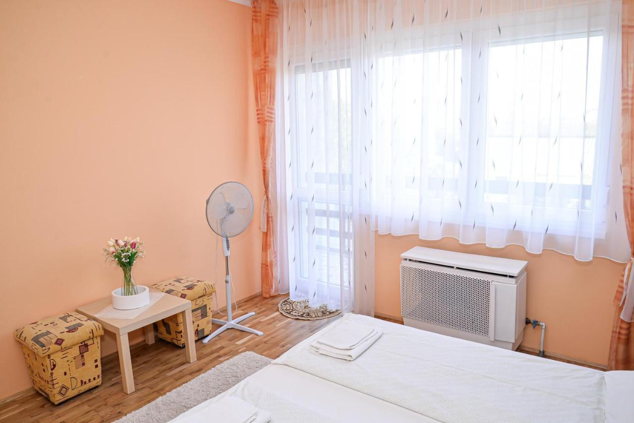 Lilla Vendégház Hajdúszoboszló Exterior foto